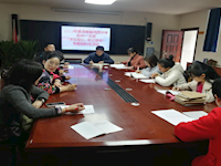 初中一支部召开“不忘初心、牢记使命”专题组织生活会