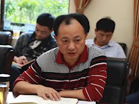 我校召开第三次党委中心组（扩大）专题学习会议