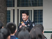 我校组织开展消防演练