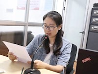 银河国际举行初一年级“六•一”表彰活动