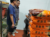 关注食品安全  迅速落实学生诉求