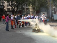 我校开展安全培训及应急演练活动