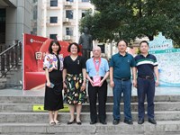 走访慰问老党员 组织关怀暖人心——校党委开展“七一”走访慰问老党员活动