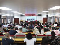 党建引领 描绘教育新蓝图——我校召开全体党员大会